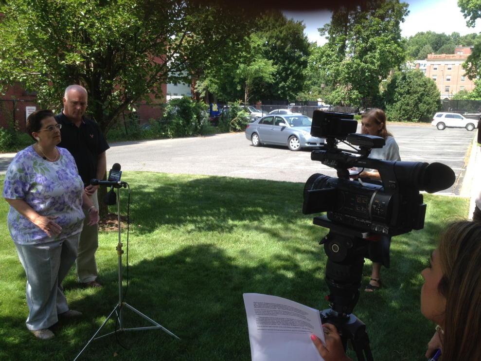 DupontMark's tweet photo. Longtime CHS teacher Lynn Leone recalls for news media former student Marine GSgt Thomas Sullivan http://t.co/CpHEQ43Agz