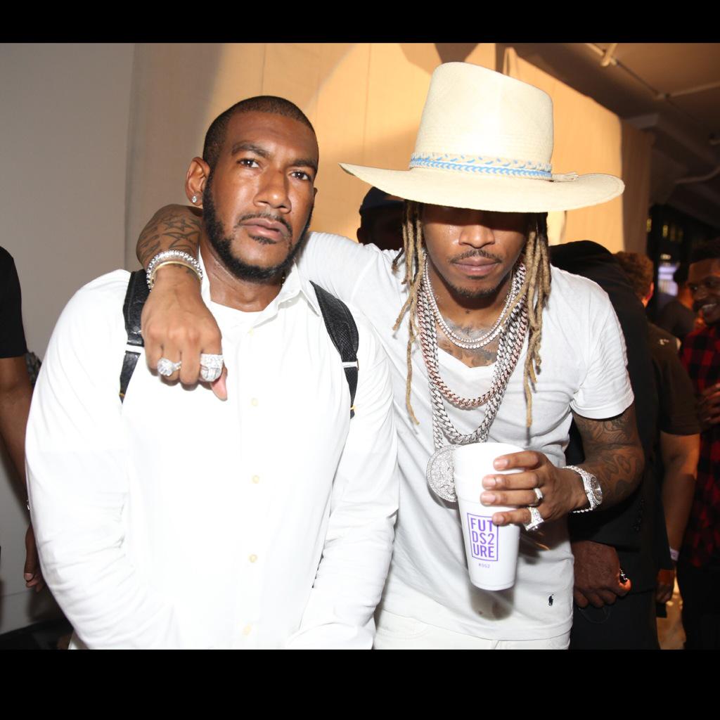 IamHenRoc's tweet photo. #AboutLastNight Salute to the homie @future on his Album #FutureDS2 & Documentary. #TeamHennessy #NYC #Epic http://t.co/AsRtLOJSPh