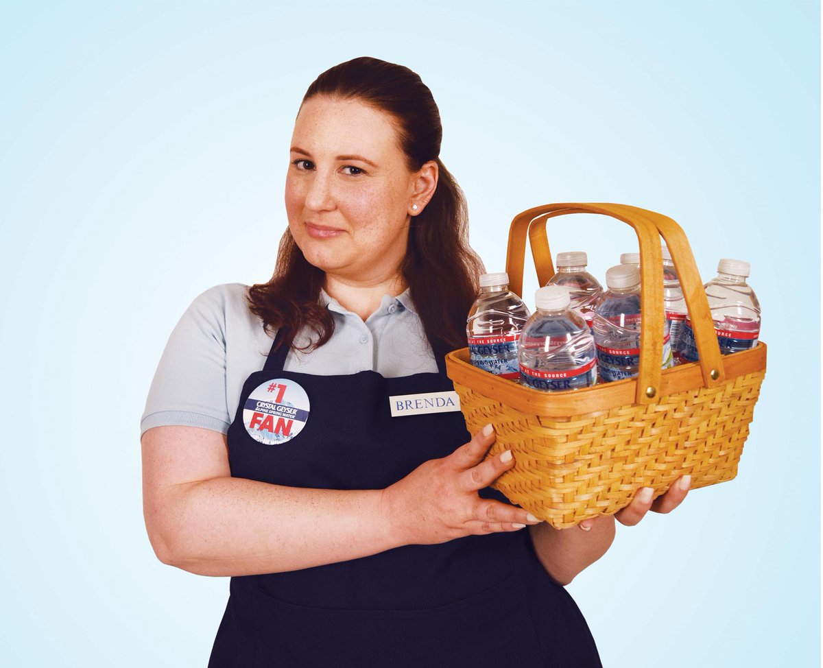 checkoutbrenda's tweet photo. Not sure why people love family picnics so much. Probably cause they’re not going with my family. #BottledAtTheSource http://t.co/geTkccxBmr