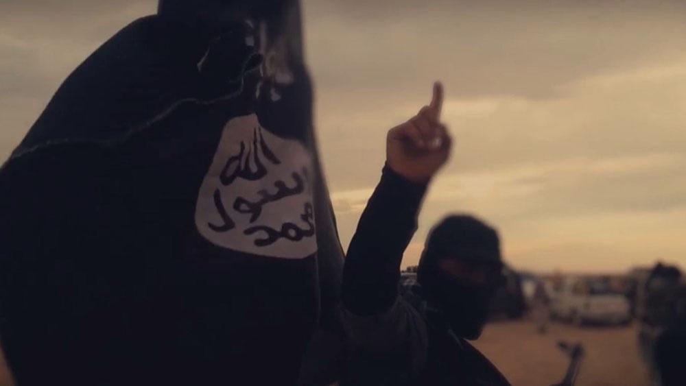 frontlinepbs's tweet photo. How people are using technology against ISIS http://t.co/nCMypPs79i http://t.co/WY0gyrUjj1