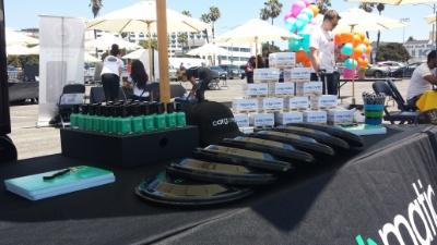 CargomaticHQ's tweet image. Come pick up some Cargomatic swag today at LA UNCUBED hubs.ly/y0_bts0 @GetUncubed #launcubed #uncubed