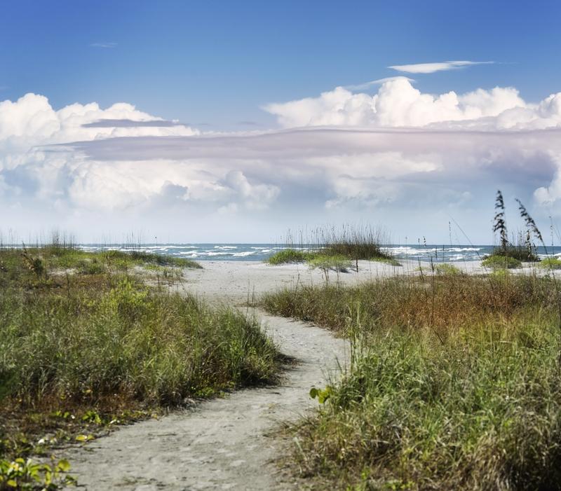 HearingCentral's tweet photo. Headed to the beach this summer? Have a great time and don't forget to take your hearing aids out before  swimming! http://t.co/h3wjhXsh8z