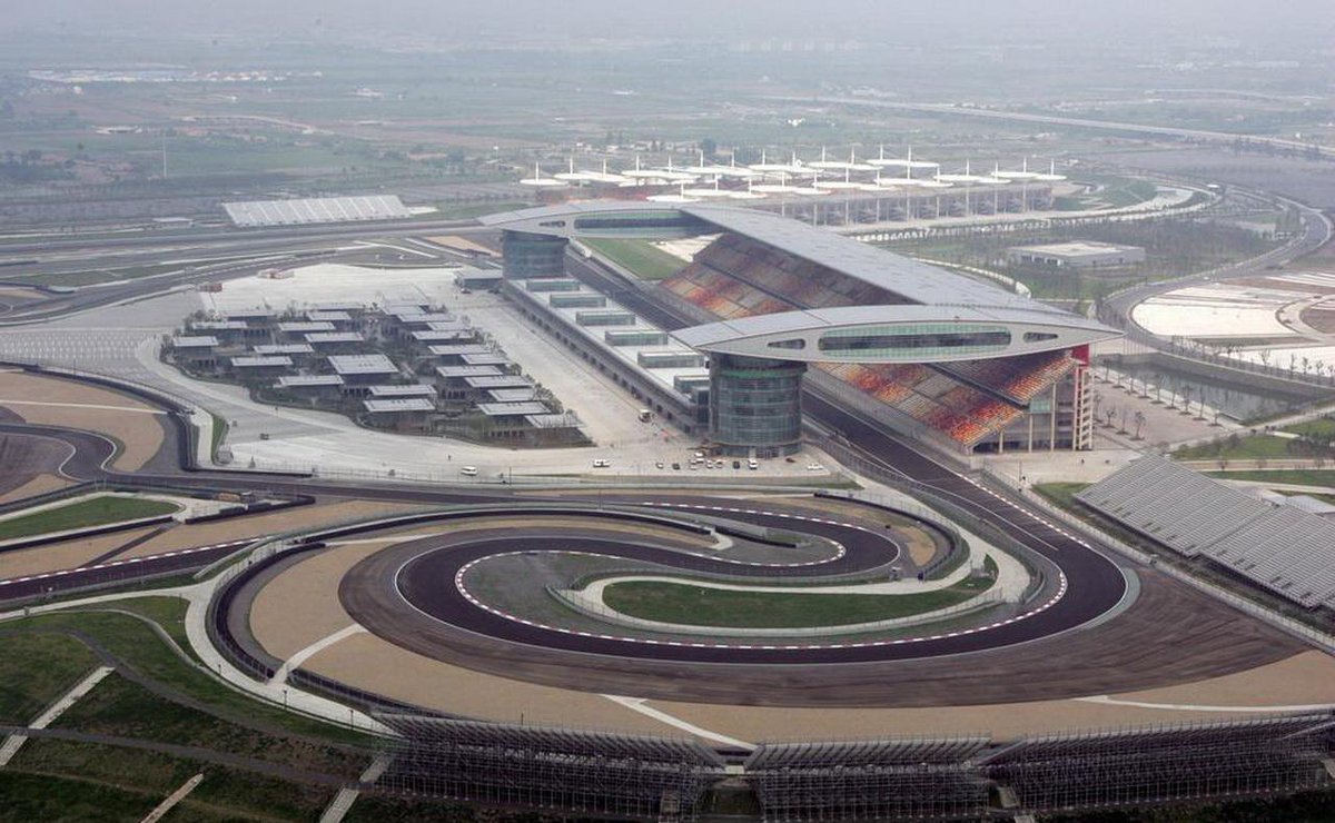 GP2challengue's tweet photo. Race 4. Circuit Shangai. Date: December http://t.co/4q4VE05vqo