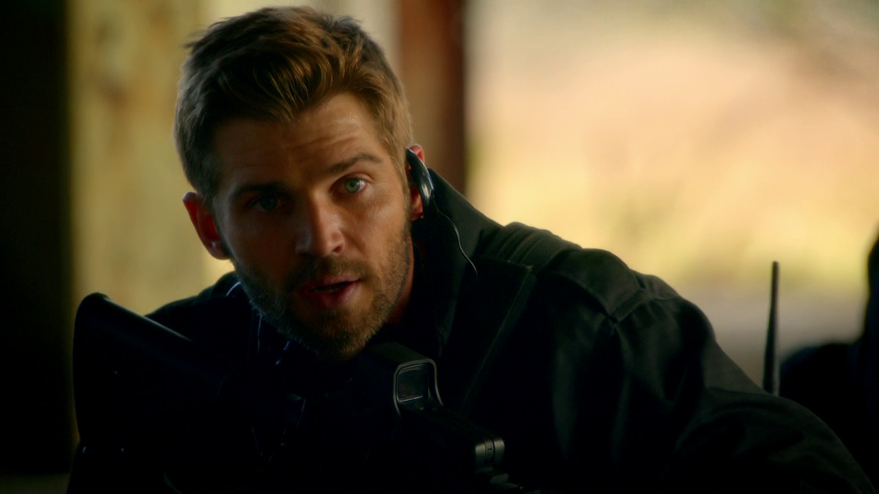 Happy birthday to the great ! I hope you have a fantastic day! season 3 is really amazing! 