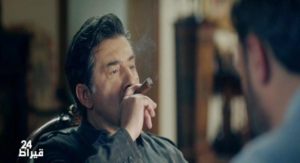 RehamAAmeen's tweet photo. كيف يتحول يوسف الشرير الى ادم الطيب  روعااات جبار بتمثيلك @abedfahedactor #عابد_فهد #24_قيراط @24CaratSeries http://t.co/Pt6loLEcox