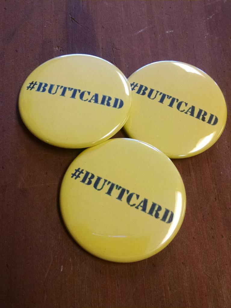 MagicAppleStore's tweet photo. Now in stock #buttcard buttons! @standupmagician, you can have one on the house http://t.co/aNhOLFRRy8