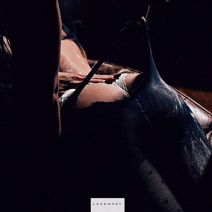 #provocative #photofriday http://t.co/zqYBAURZ13<a href="/tag/provocative"class="tags">#provocative</a><a href="/tag/photofriday"class="tags">#photofriday</a>