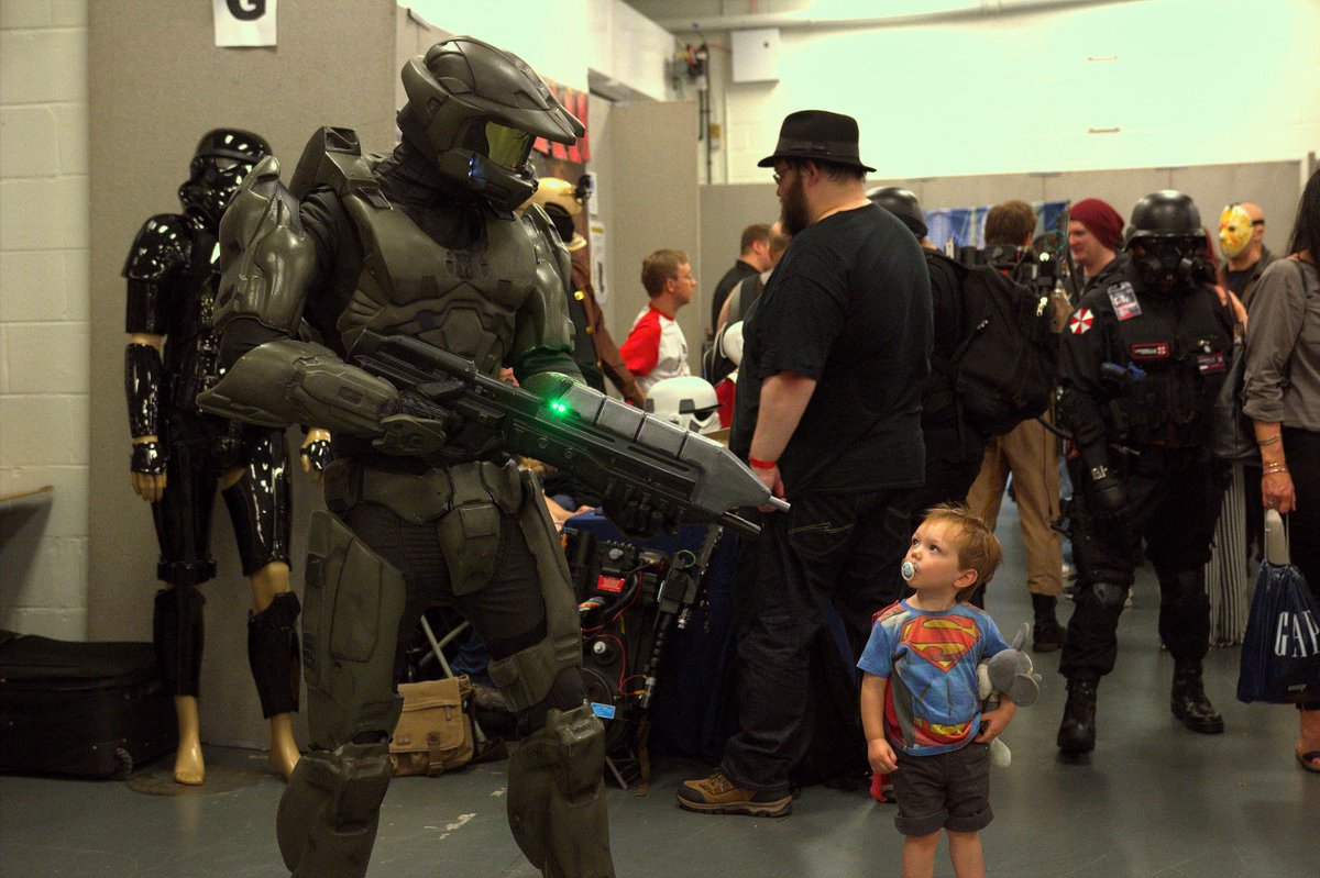 firstlightprod's tweet image. #ComicCon2015 #Halo #xbox #masterchief