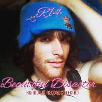R14 - Sexy Boy - Beautiful Disaster album
soundcloud.com/then3oproject/…
#indiepop #electronicmusic #indiependentartist