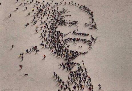 Abramjee's tweet image. Madiba gave 67 years of his life to serve others. Let's all give 67+ minutes regularly. #MandelaDay #MadibaLeadSA