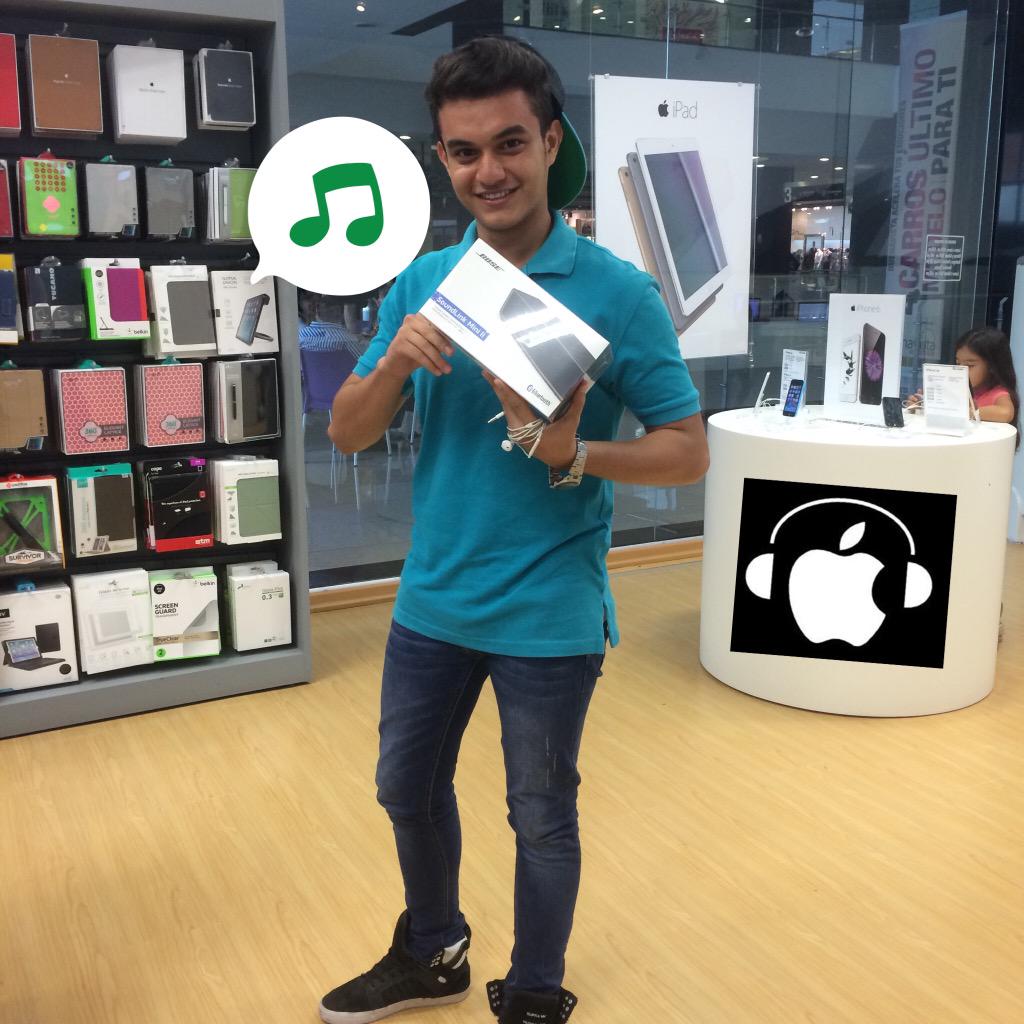 angel_lastre's tweet photo. #MacCenter #BoseSoundLinkmini2 RT Go Go Go, vamos por el parlante 🎶🎵🎼🎧💪🏻💪🏻 http://t.co/6vVhY6SkoZ