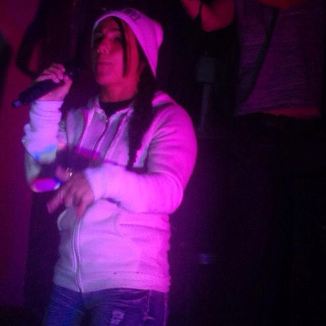 RuffGewel's tweet photo. My first performance at the Tota Lounge in Toronto! #totalounge #toronto #torontohiphop #femcee #canada #rapmusic http://t.co/NAhxtqu2cd