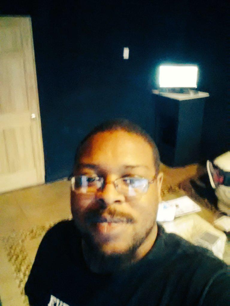 SirenStudios's tweet photo. http://t.co/HmOVX26vs6.  check us out! doing what comes natural composing,mixing,recording at siren sound studios http://t.co/0bxNTu2hhb