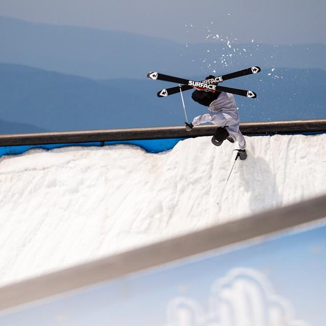 PowGloves's tweet image. @JasonArens takeover week starts next week! Tune into our instagram @powgloves to see what camp life is really about: