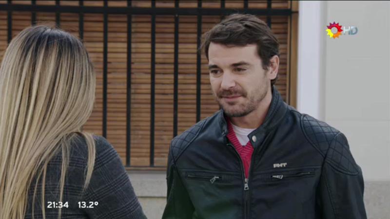 RebekiPS's tweet photo. http://t.co/CxyESiDxIy awwwwww. ME RE GUSTAN JUNTOS. #EvaGato.