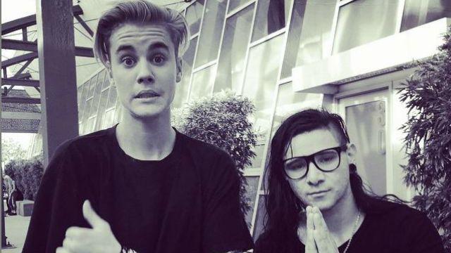etnow's tweet image. Skrillex brags about "virtuoso" @JustinBieber: "He'll school you at everything." et.tv/1CN7m0o
