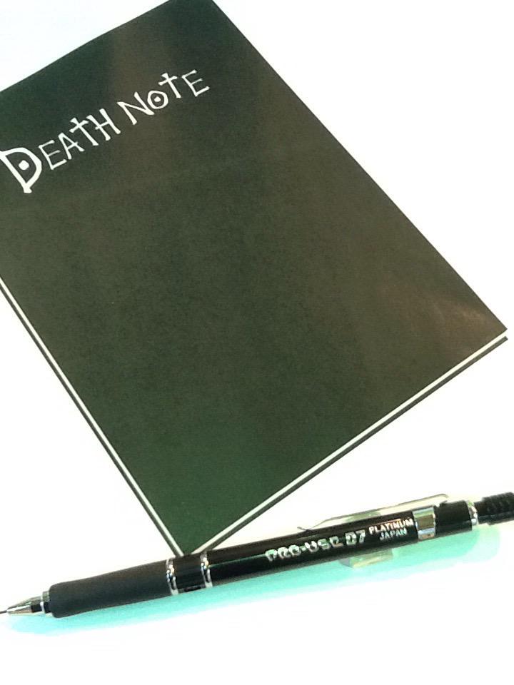 石田文具 ドラマ デスノートで 夜神月が使用しているシャープペン プラチナ Pro Use 07 入荷しました その他にも0 3 0 5 も入荷してます 1本 500円 消費税 Http T Co Lvokd1wi9l