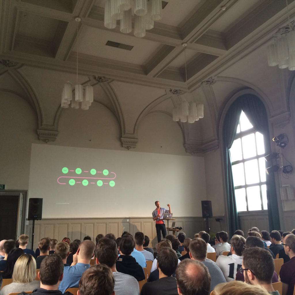 tpreusse's tweet image. .@MarkHintz talking about the concepts behind React at #swissjs