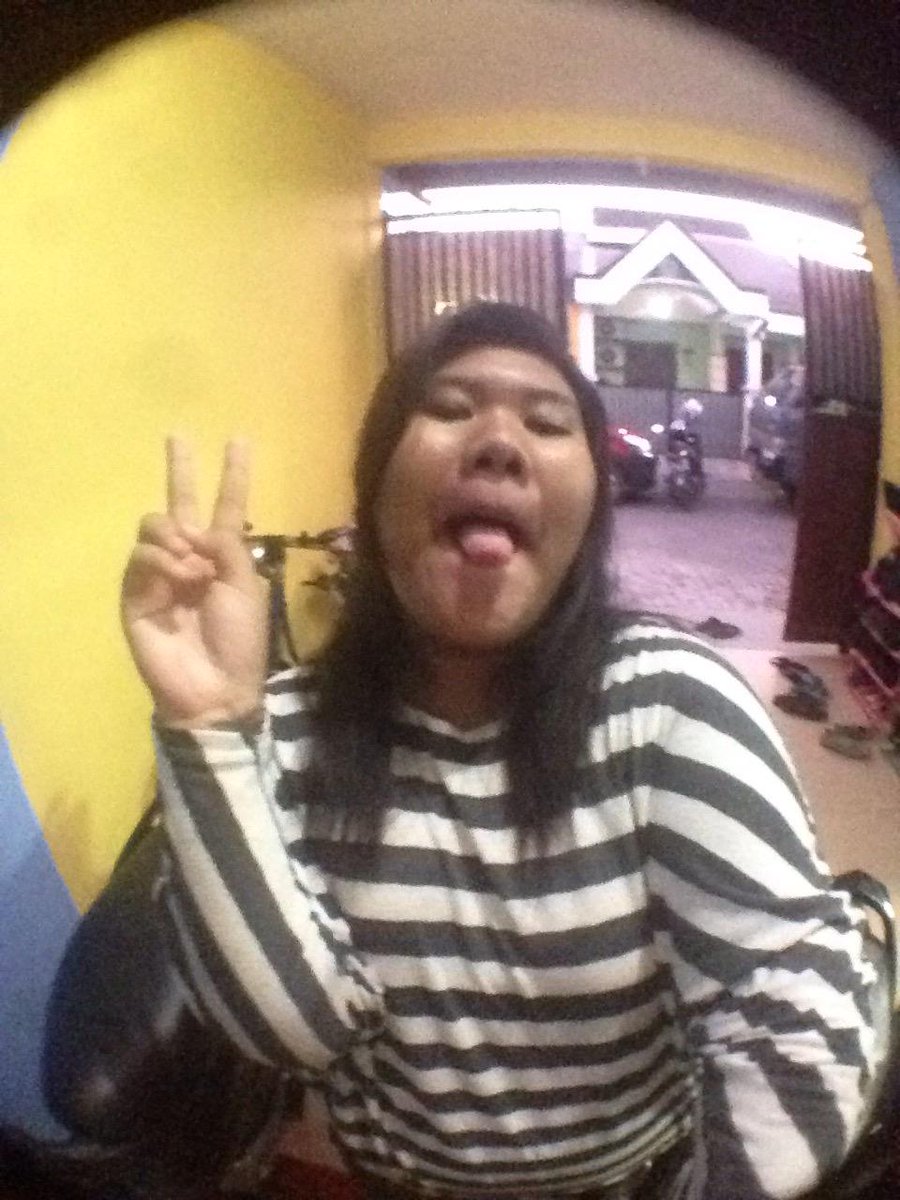 Rererararera_17's tweet photo. Alhamdulillah masih diberi kebahagiaan🎉🎉🎉🎉🎉🎉 http://t.co/eBqCFFBPUX