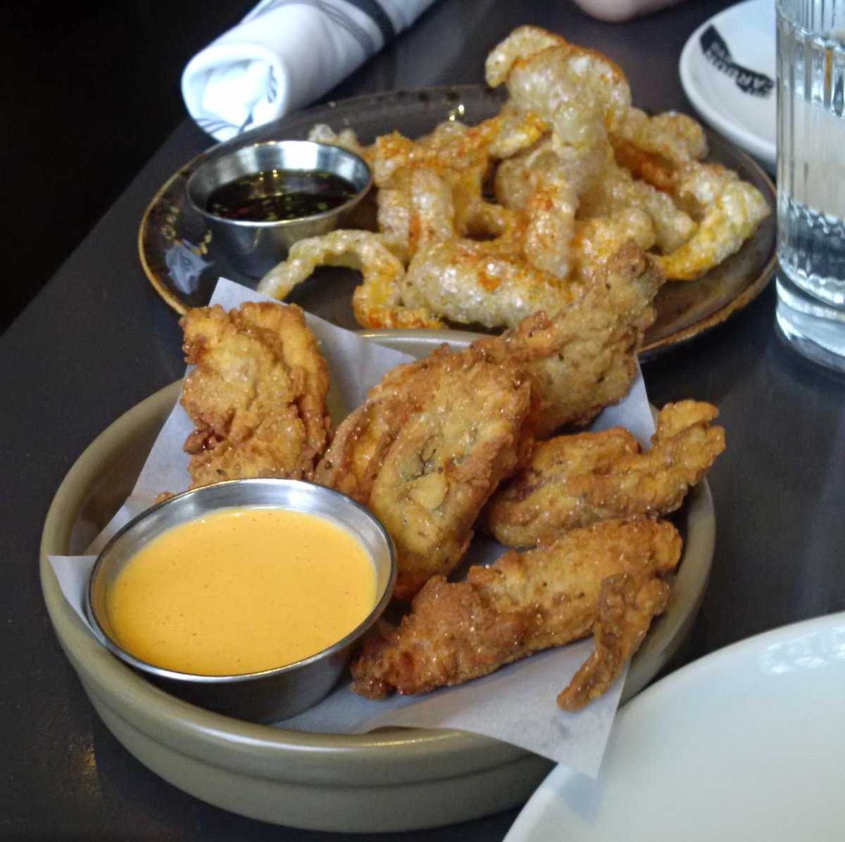 karensofull's tweet image. Great meal @TheCarbonBar tonight. Really hit the spot! $5 apps for #PanAm2015 #lotsofmeat #fridaynight