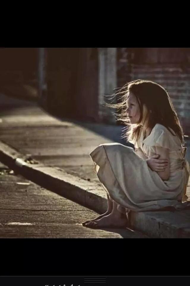 aali_oman2014's tweet photo. اللهم ارحم فقيراً يرتجف برداً ومريضاً يئن وجعاً ومكروباً يبنتظر فرجاً http://t.co/xUXiiIuJ0z