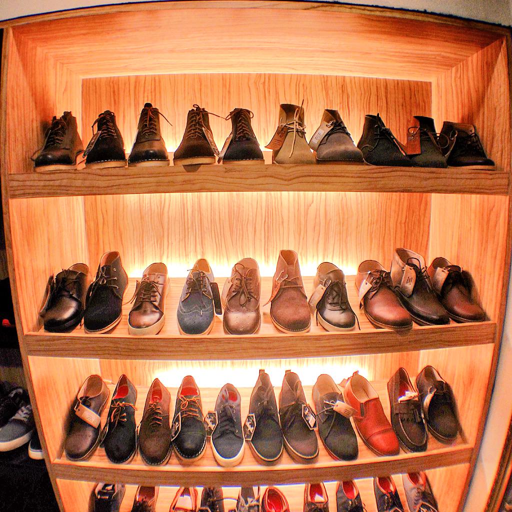 Yuk cek koleksi sepatu <a href="/onewaystores/">ONEWAY</a>  jangan lupa beli product kita biar makin hitzzzz 👍🏻