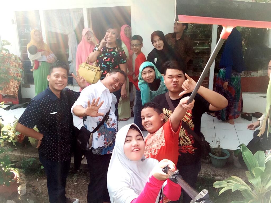 Ciawi, bogor all family.