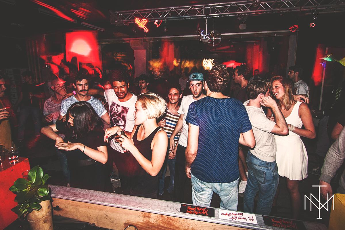 uitgeweest tweet media