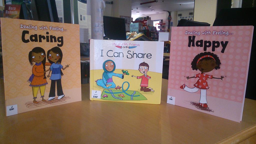 Everyone at #Clonakiltylibrary hopes <a href="/ClonRAOKFest/">Clonakilty RAOK Fest</a> has another successful event #Clonakilty #bekind