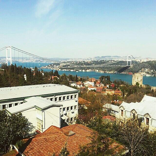 BistFen's tweet photo. Boğaziçi Universitesinden bir görüntü  http://t.co/Pa9FcRCzTB