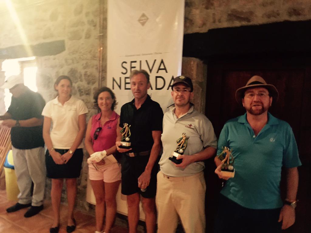 HNevada's tweet photo. Torneo golf Selva Nevada. Enhorabuena a los campeones. @HNevada @castillejogolf #golf #virgendelavega. http://t.co/cknR5uIb7J