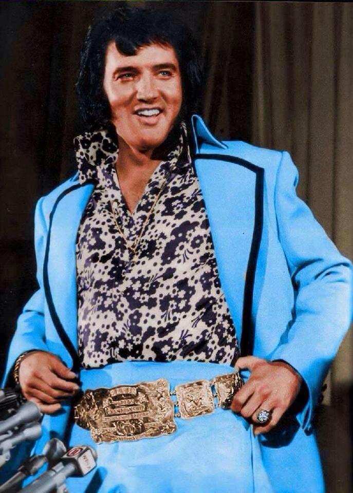 p2epresley's tweet photo. #HaveABeautiful #Saturday #TwitterFam 💋 #GottagetGoing #TheDayIsCalling‼️❌⭕️ http://t.co/ZmYVUUiLo0
