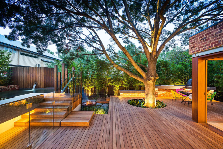 PremiereSuite's tweet photo. Need a #landscaper, #deck built or repaired. Access 4500+ #HomeServices in #Canada with 1 call or click. http://t.co/rfZN3X4rHr