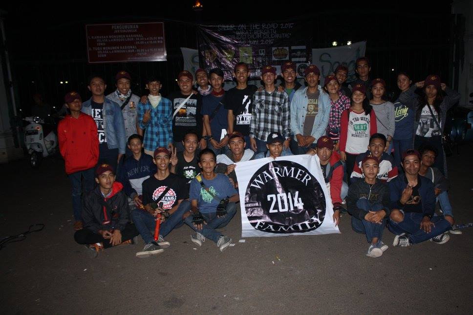 <a href="/WarmerFamily_/">WARMER</a>