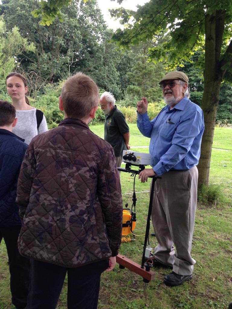 YAC_Leeds's tweet photo. Fabulous geophysics today- couldn't have done it without @SouthLeedsArch Chris from #aswyas and fabulous volunteers! http://t.co/F9lSm4In6F