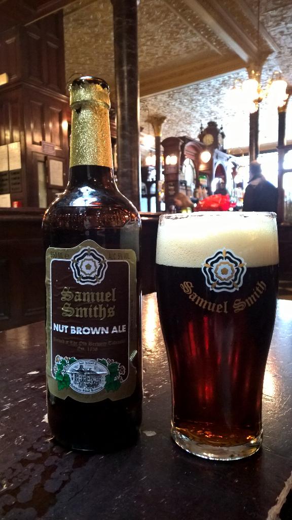 BeerBusGuide's tweet photo. Stunning High Victorian pub interior &amp; hearty ale, The Princess Louise http://t.co/LT8miW25E7 @samsmithsbeer Route 38 http://t.co/OWgydpWWsg