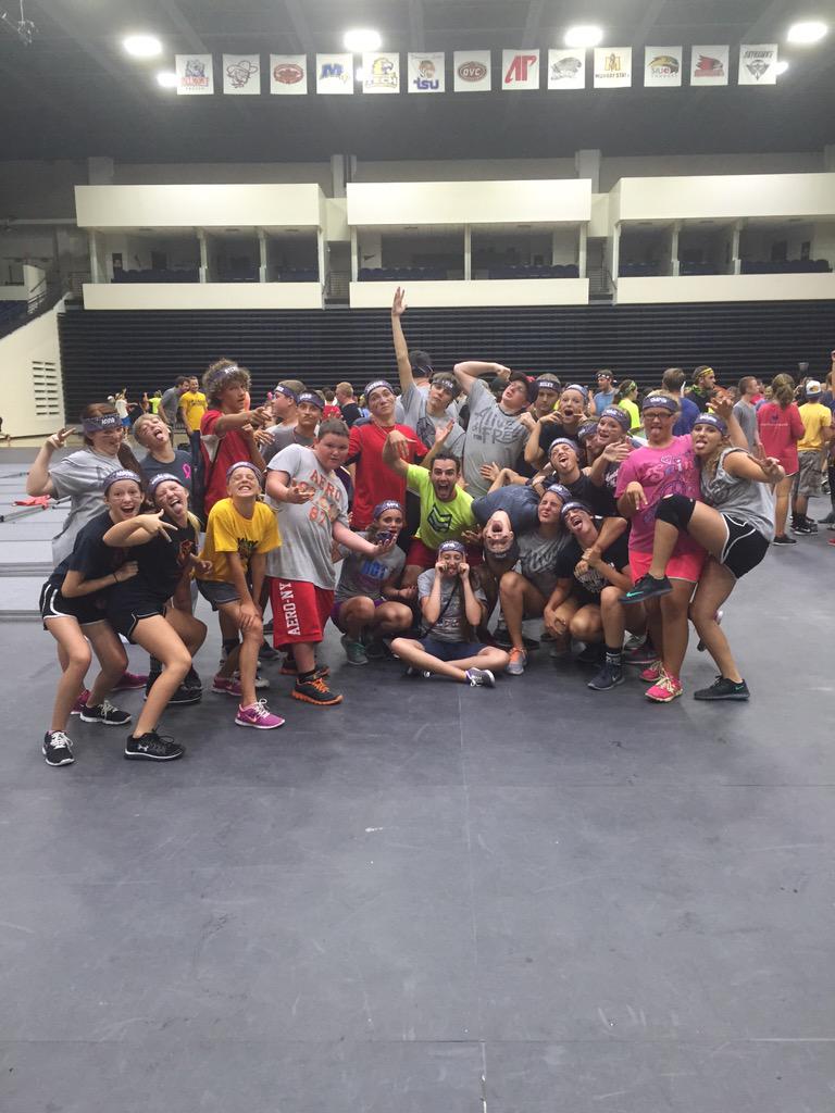 tinabsing's tweet photo. Mega  #NashFuge15 http://t.co/oNTZ6ZeWkS