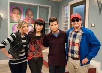 Icarly Trivia トリビア Ar Twitter 今日のicarly Ipartywithvictorias は 兄弟ドラマヴィクトリアス とのコラボ中編 この話はアイカーリー史上最も長い回であるが 実はキャットの台詞が3言しかない珍話でもある また アイカーリーがロスに行くのは2度目 Http T Icarly Trivia トリビア Ar Twitter 今日のicarly Ipartywithvictorias は 兄弟ドラマヴィクトリアス とのコラボ中編 この話はアイカーリー史上最も長い回であるが 実はキャットの台詞が3言しかない珍話でもある また アイカーリーがロスに行くのは2度目 Http T