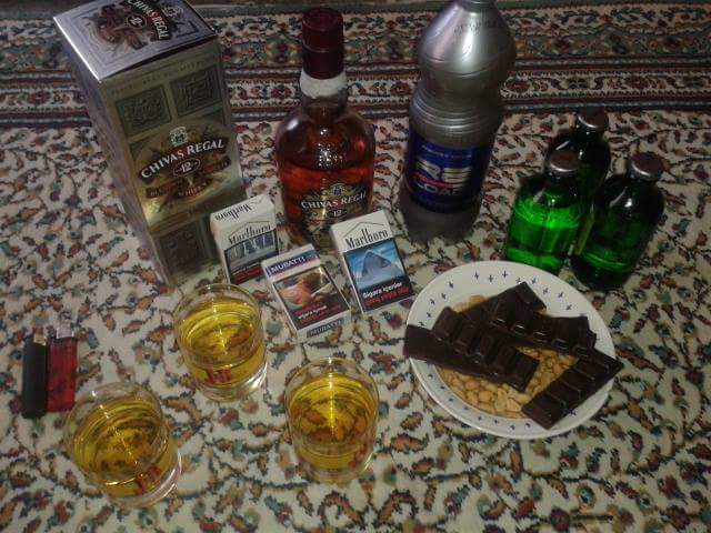 35Joas's tweet photo. Bayramın tadı böyle çıkar ancak ;) http://t.co/HYJjCEZXtV