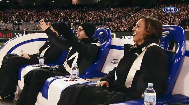 wwos tweet picture
