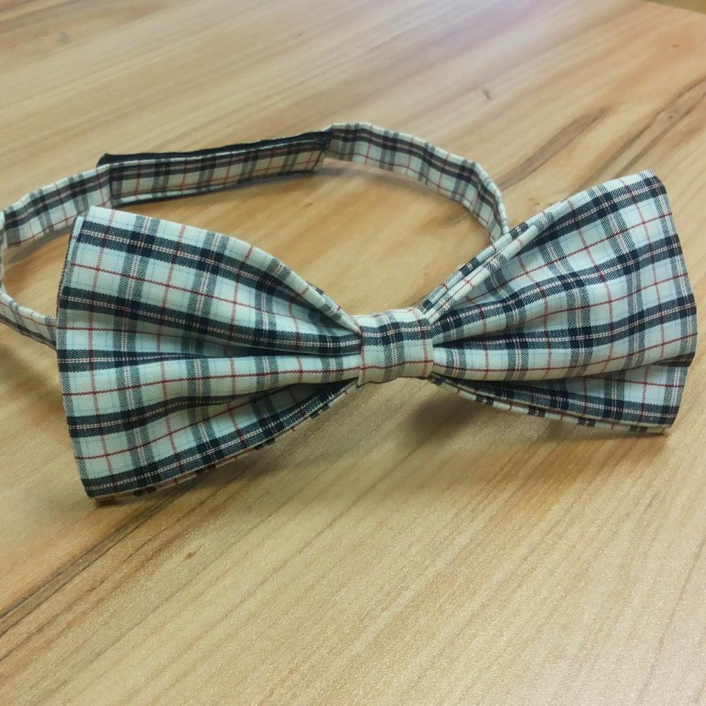 bowtiehouse's tweet photo. Top off your summer look with some seriously awesome looking #BowtieHouse

http://t.co/sEKe8ZDz2J http://t.co/H6h5rOC0kW