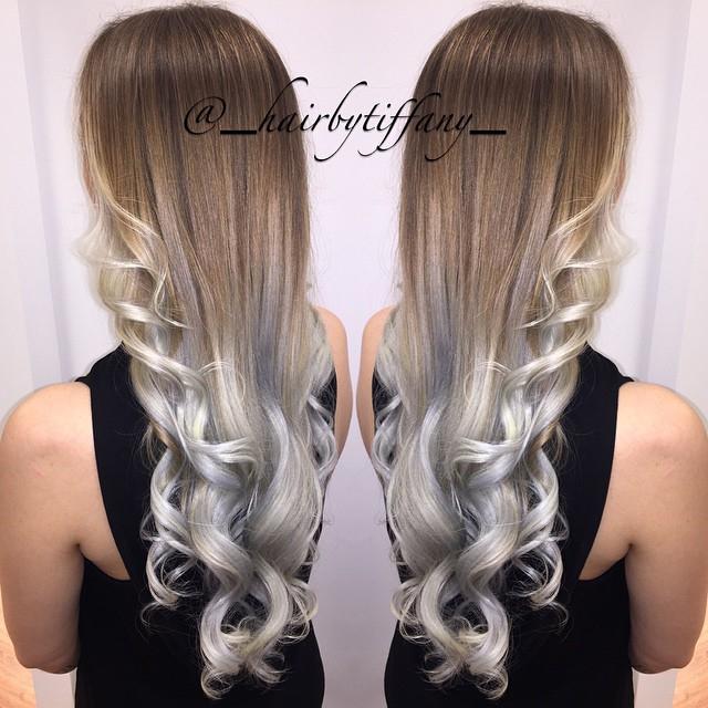 This silver/grey is what I'm going to ombre with my natural dark blonde. http://t.co/f4vmaxwBEr<a href="/tag/curvy"class="tags"><span>#curvy</span></a>