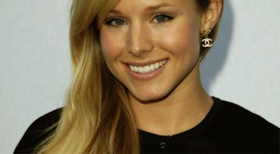 We loved her in Frozen & Forgetting Sarah Marshall! Happy Birthday Kristen Bell! 