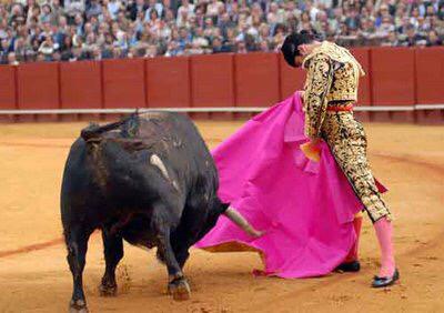 CORTIJOLIVA's tweet photo. La tauromaquia es una ciencia estética que no está siendo justamente tratada por la sociedad. #LosTorosSíInteresan http://t.co/IgtcLN4GiM