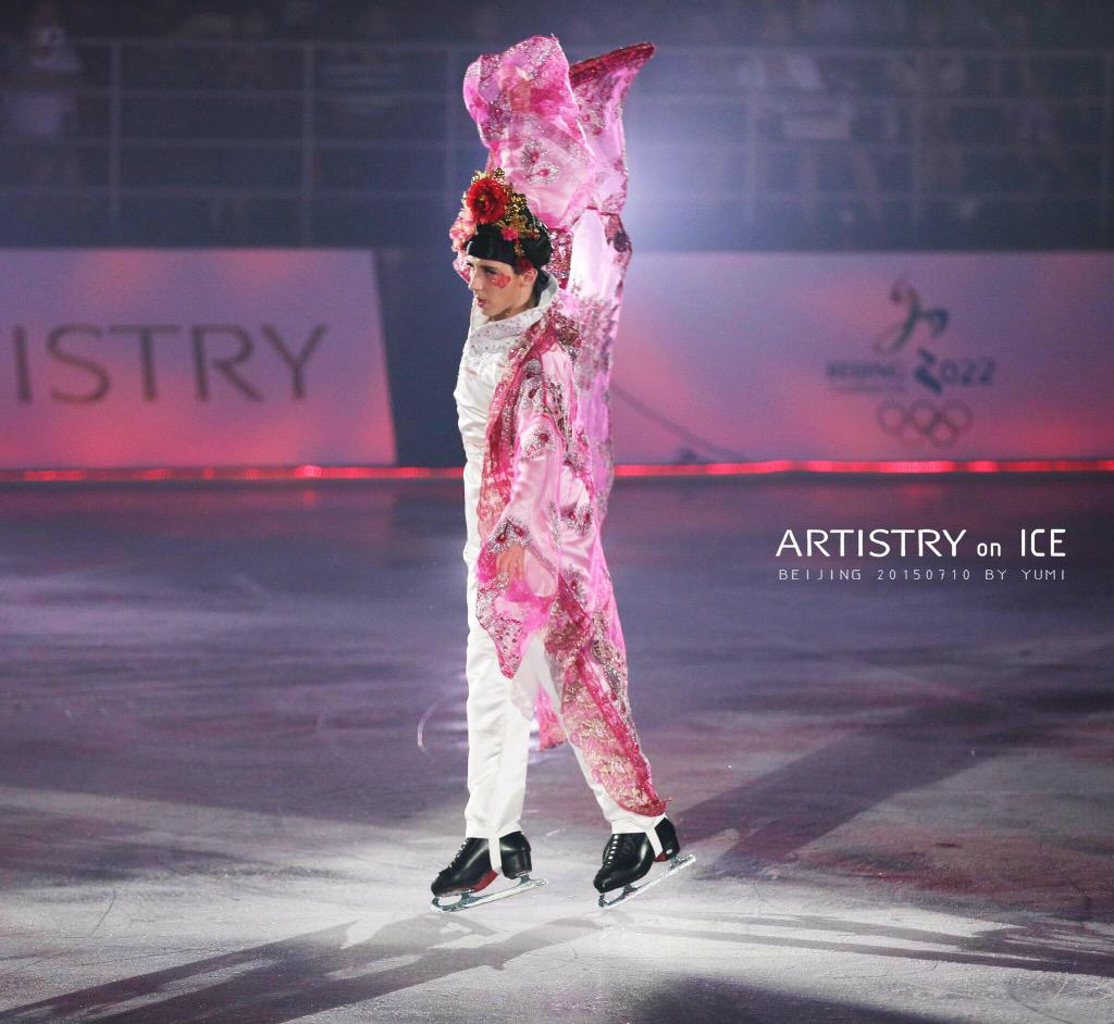 yumi_13's tweet photo. #artistryonice 20150710 Beijing @JohnnyGWeir <爱江山更爱美人>1⃣️ photo by Yumi http://t.co/ueeYPw138l