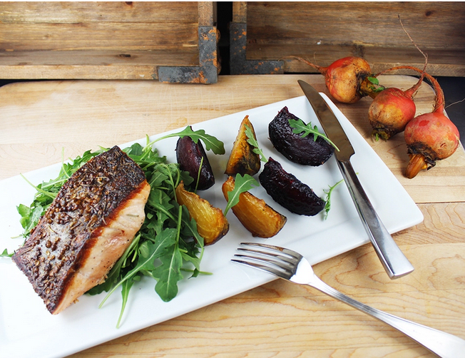 Hicookapp's tweet photo. Spiced salmon with ginger beets!  Get the recipe http://t.co/rxqFQvewxZ http://t.co/JbeZVSufeT