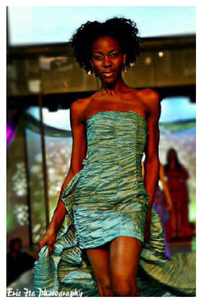 AvanceTSFS's tweet image. Back when I use to kill it in the runway!