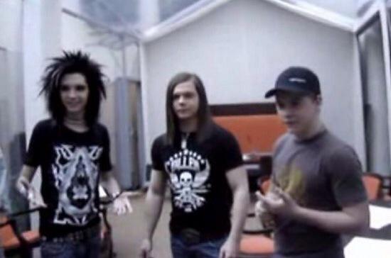 DetektivCanan's tweet photo. Tokio Hotel http://t.co/rEmVxUSxfF