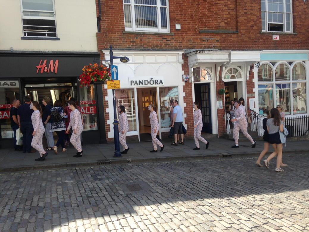 GuildfordFringe's tweet photo. Street theatre today with @Street2ThePoint #awesome http://t.co/GbdK1M8n0a