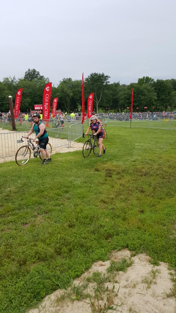 Mike_Cycle_Kuch's tweet photo. @G_Kuch @cyclecraftnj @TeamBulldogNJ  out on the bike.  #njstatetri #whoneedsaero @IndyFab #tiplanetcx http://t.co/j7c13arPHn
